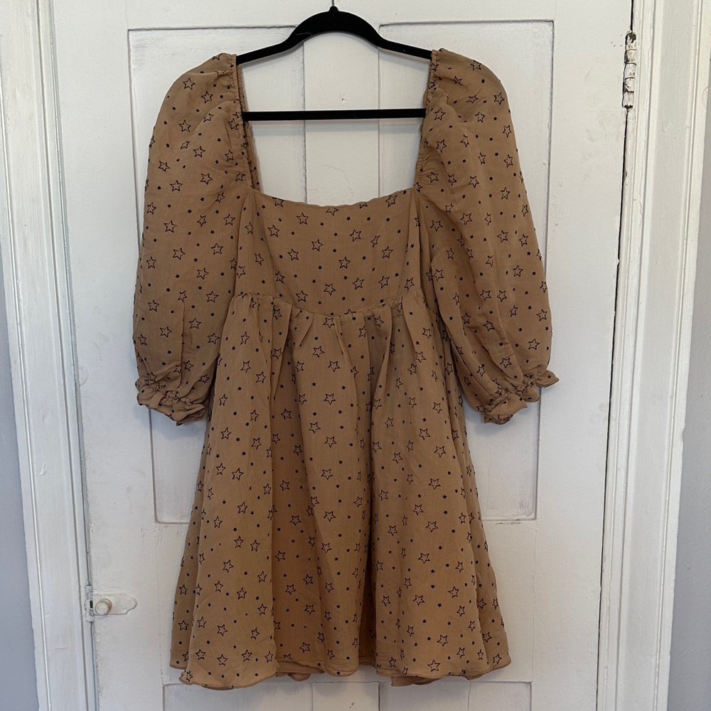 Stories Brown Star Patterned Dress with Puff Sleeves